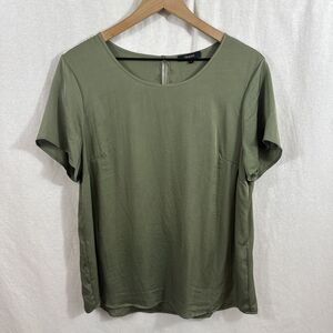 Quince Washable Stretch Green Silk Tee Short Sleeve Top Womens Size L Minimalist